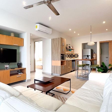 Opal Suites Apartments プレヤデルカーメン エクステリア 写真