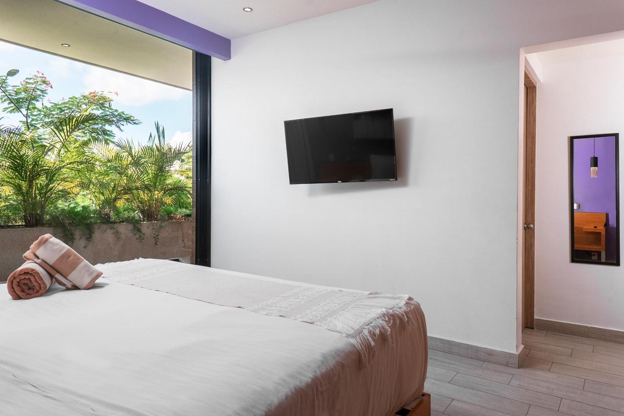 Opal Suites Apartments プレヤデルカーメン エクステリア 写真