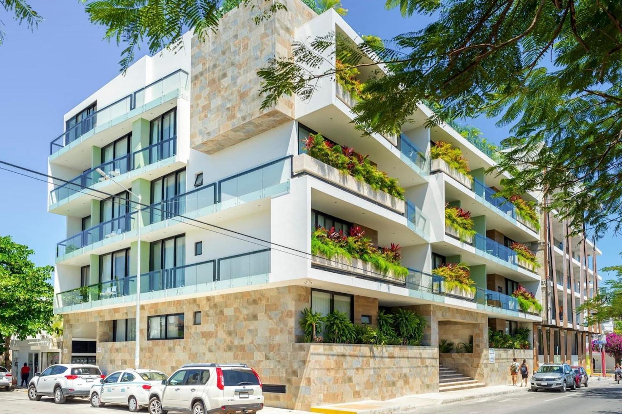 Opal Suites Apartments プレヤデルカーメン エクステリア 写真